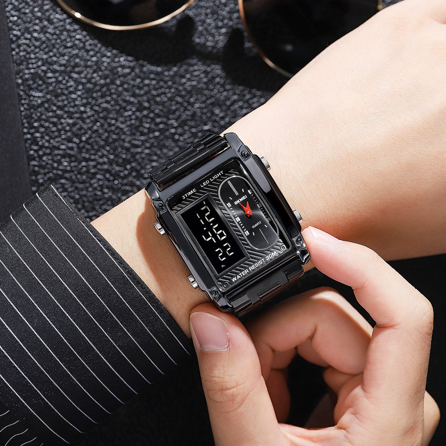 Men's Multifunction Digital Watch - 1868