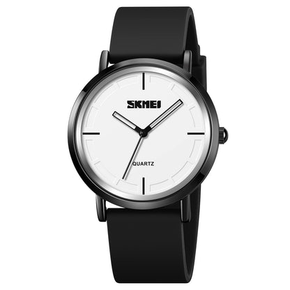 Minimalist Analog Quartz Wristwatch with Soft Silicone Strap and Contrast Dial