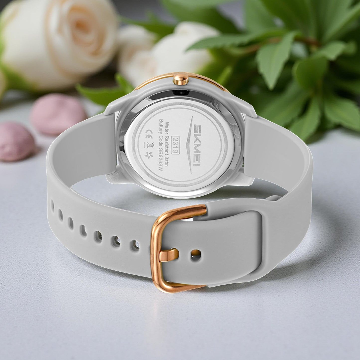 Elegant Analog Wrist Watch with Date Display for women