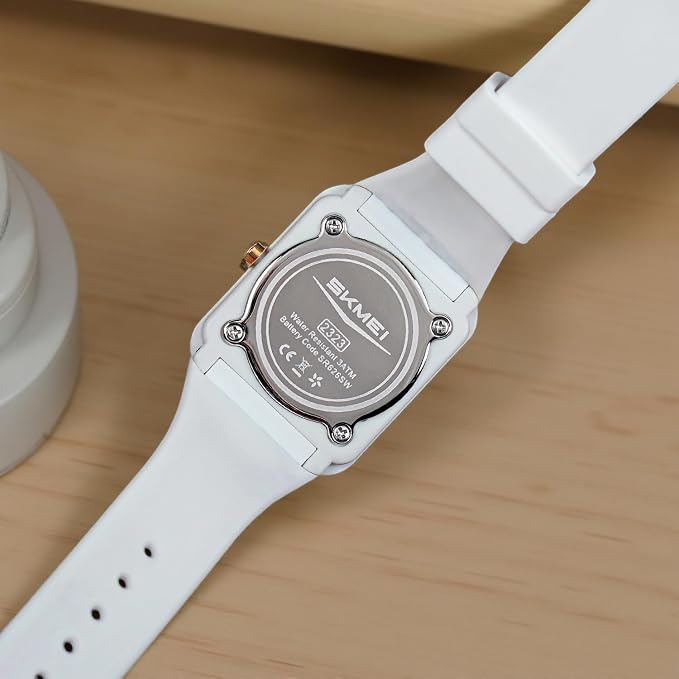 Minimalist Rectangular Analog Wrist Watch with Silicone Strap for Women