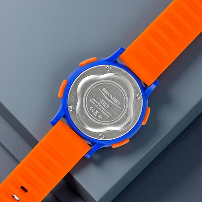 Sporty Digital Wrist Watch for Everyday Wear for kids
