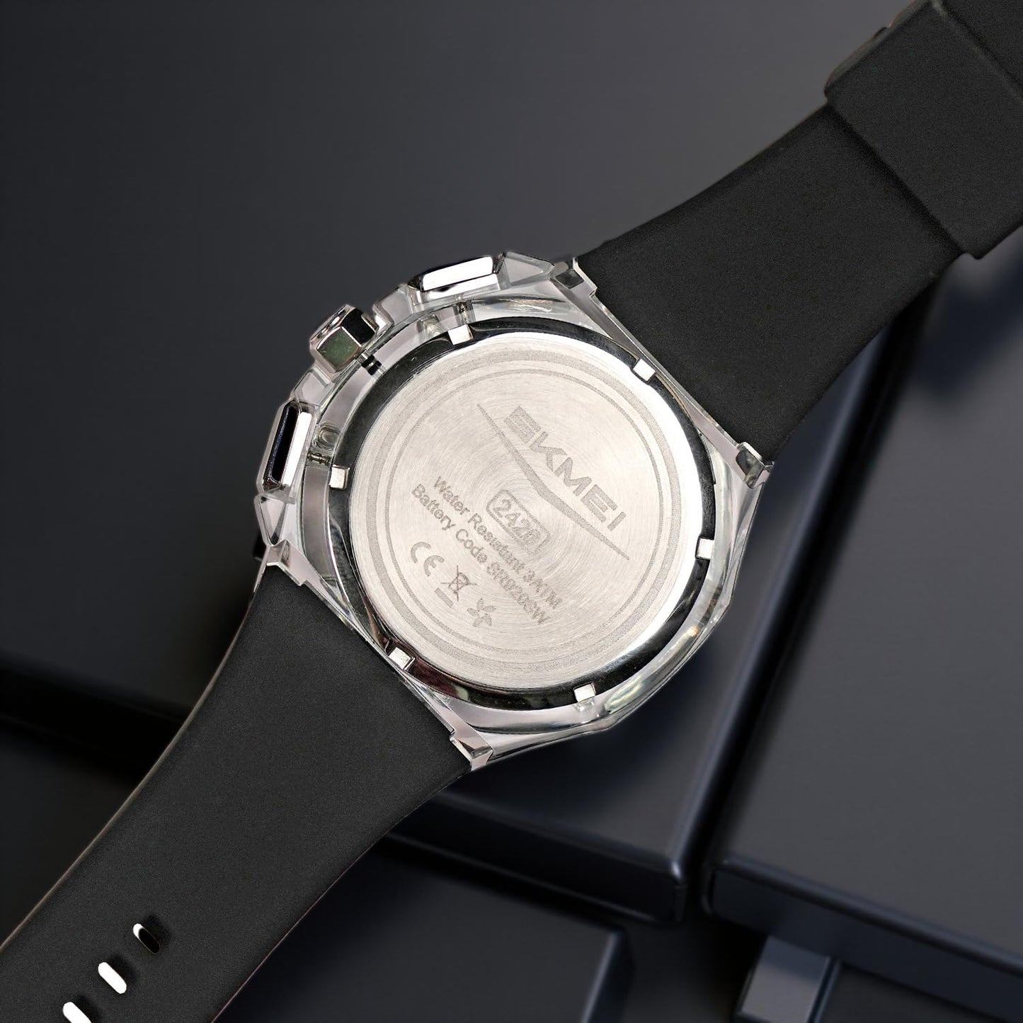 Dynamic Skeleton Dial Sport Watch with Bold Silicone Band
