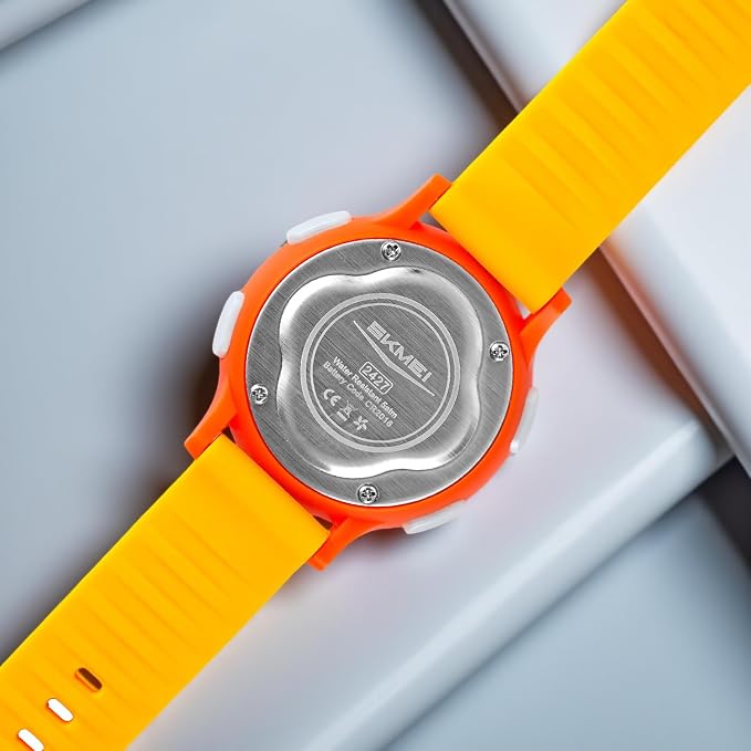 Sporty Digital Wrist Watch for Everyday Wear for kids