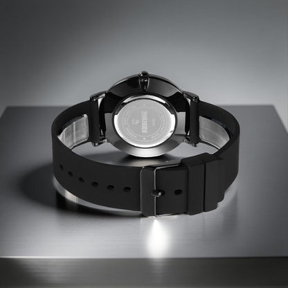 Minimalist Analog Quartz Wristwatch with Soft Silicone Strap and Contrast Dial
