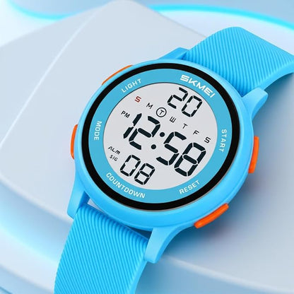 Sporty Digital Wrist Watch for Everyday Wear for kids