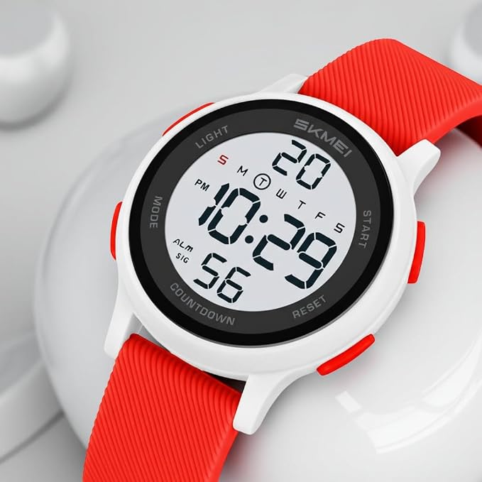 Sporty Digital Wrist Watch for Everyday Wear for kids