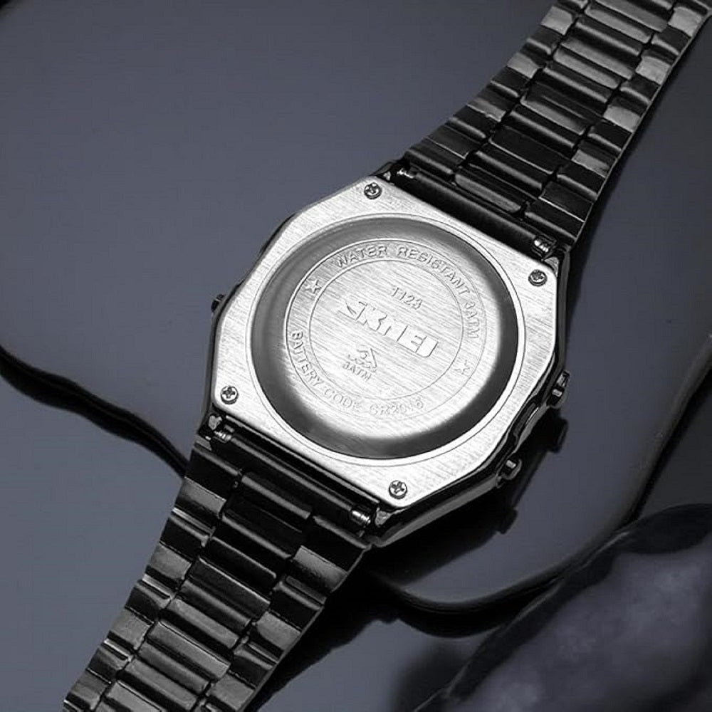 Vintage Digital Wrist Watch with Metal Strap For Women