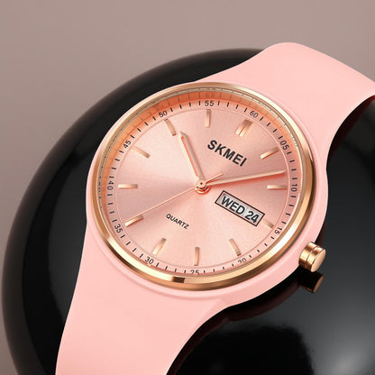 Premium Minimalist Quartz Timepiece for Women with Integrated Strap and Calendar Window