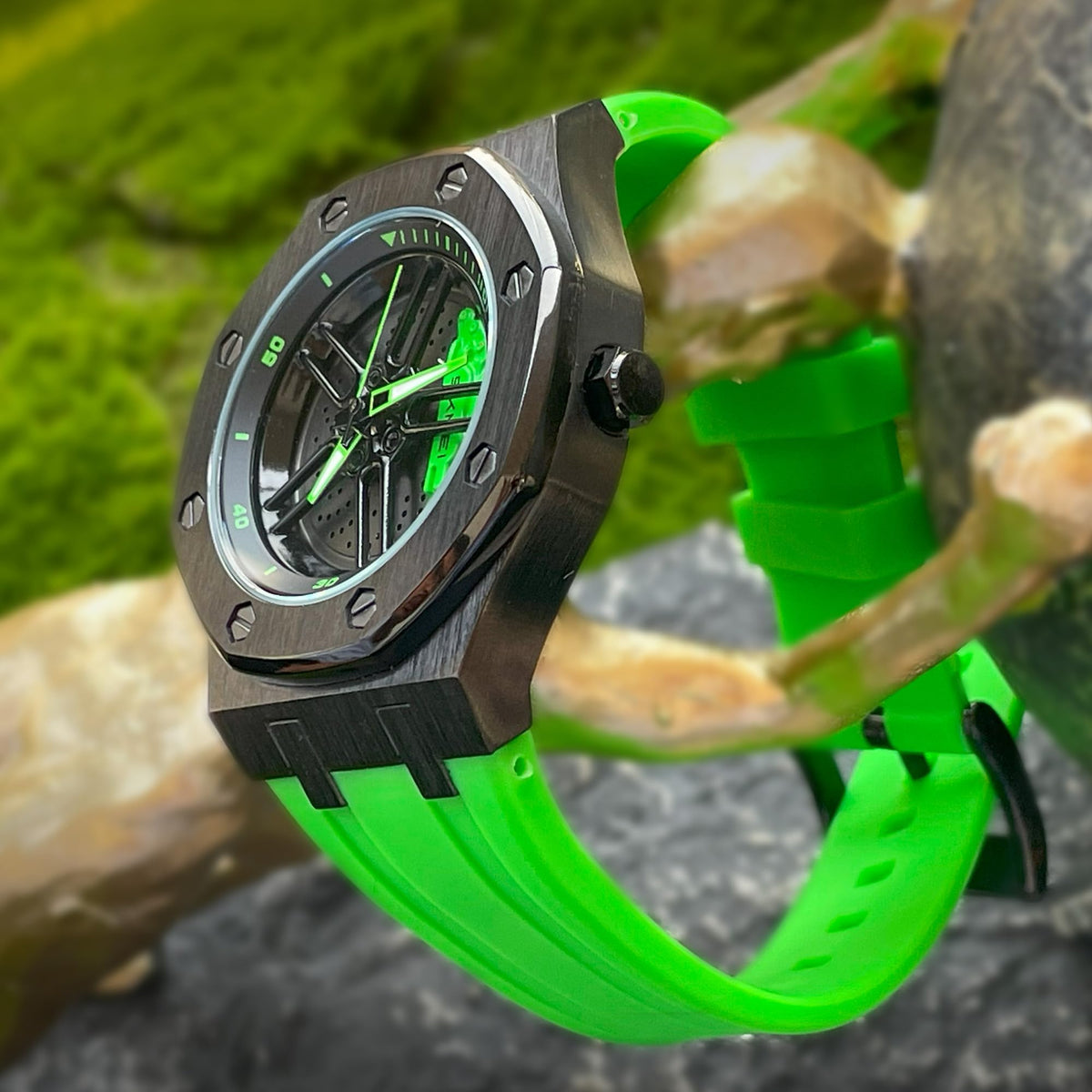 Rolling Watch for Men with Green Silicone Strap and Round Dial for Casual & Formal Wear