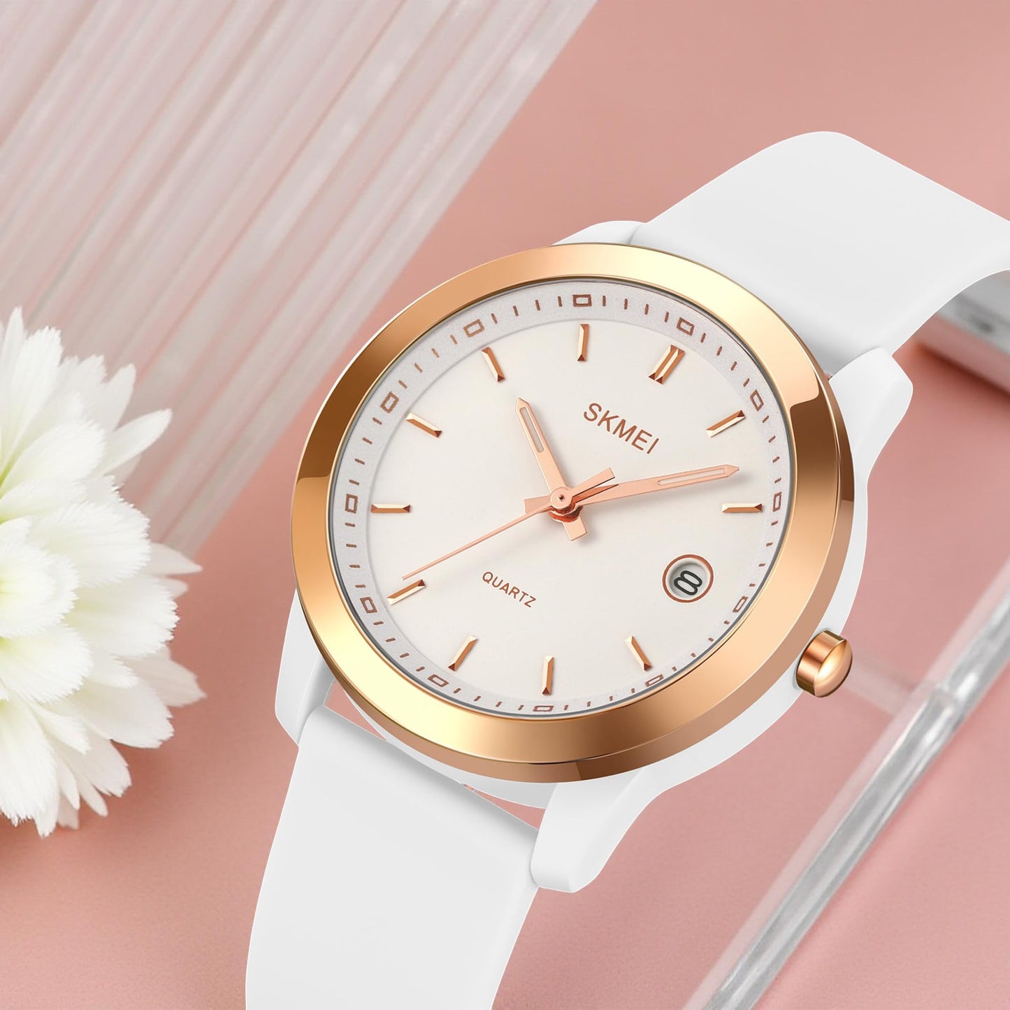 Elegant Analog Wrist Watch with Date Display for women