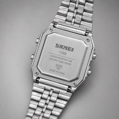 Vintage Digital Wrist Watch with Metal Strap and World Time Display For Men