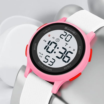 Sporty Digital Wrist Watch for Everyday Wear for kids
