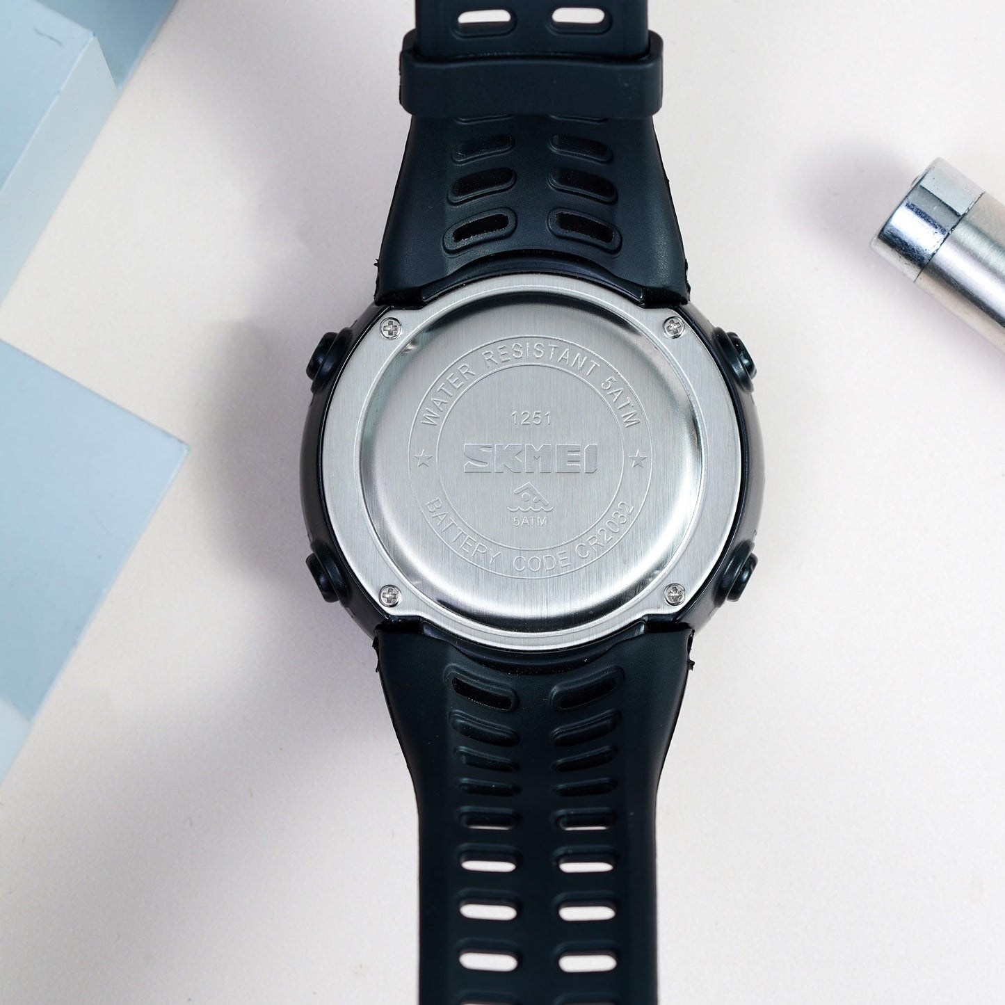 Stealth Outdoor Digital Sports Watch with Rugged Silicone Strap and Multifunction Display