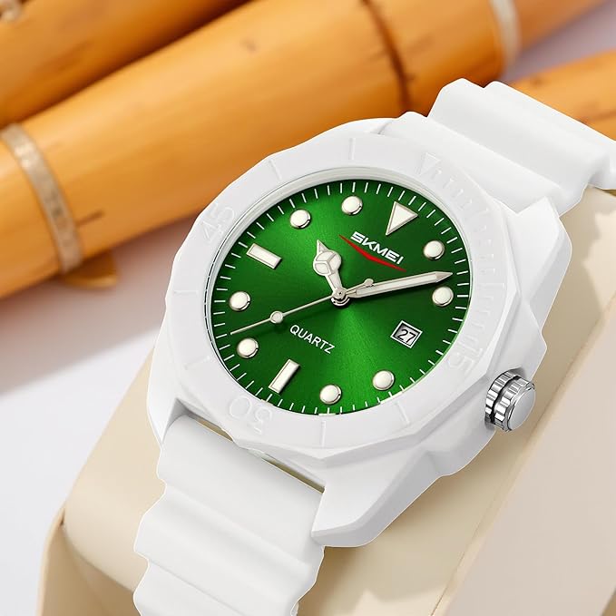 Classic Analog Date Display Wrist Watch for men