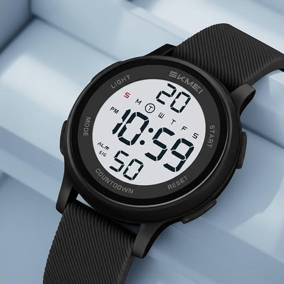 Sporty Digital Wrist Watch for Everyday Wear for kids