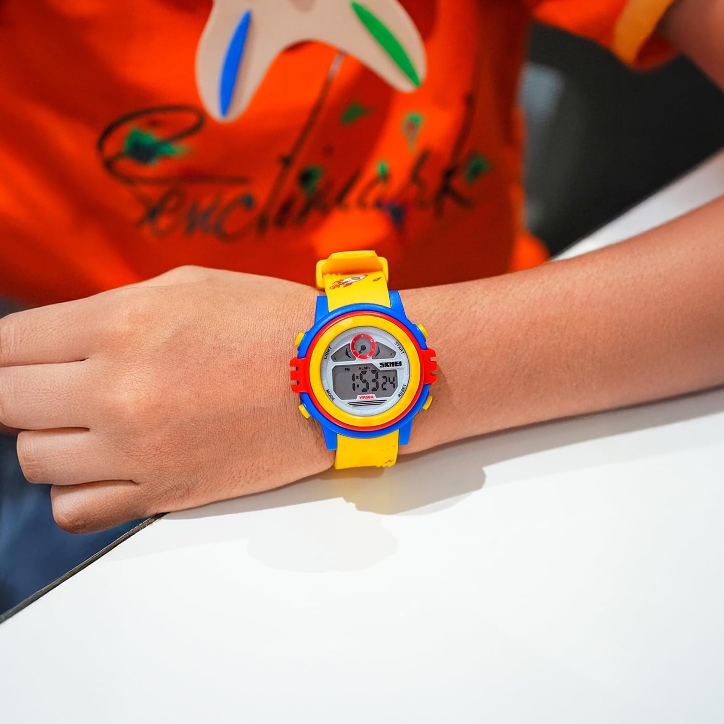 Cute Digital Watch for Kids with Colorful Design and Comfortable Everyday Strap