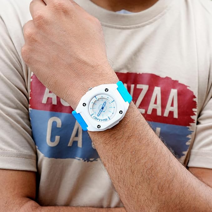 Minimalist Analog Wrist Watch with Textured Strap for men