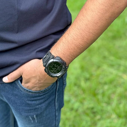Outdoor Digital Sports Watch with Alarm Function for men