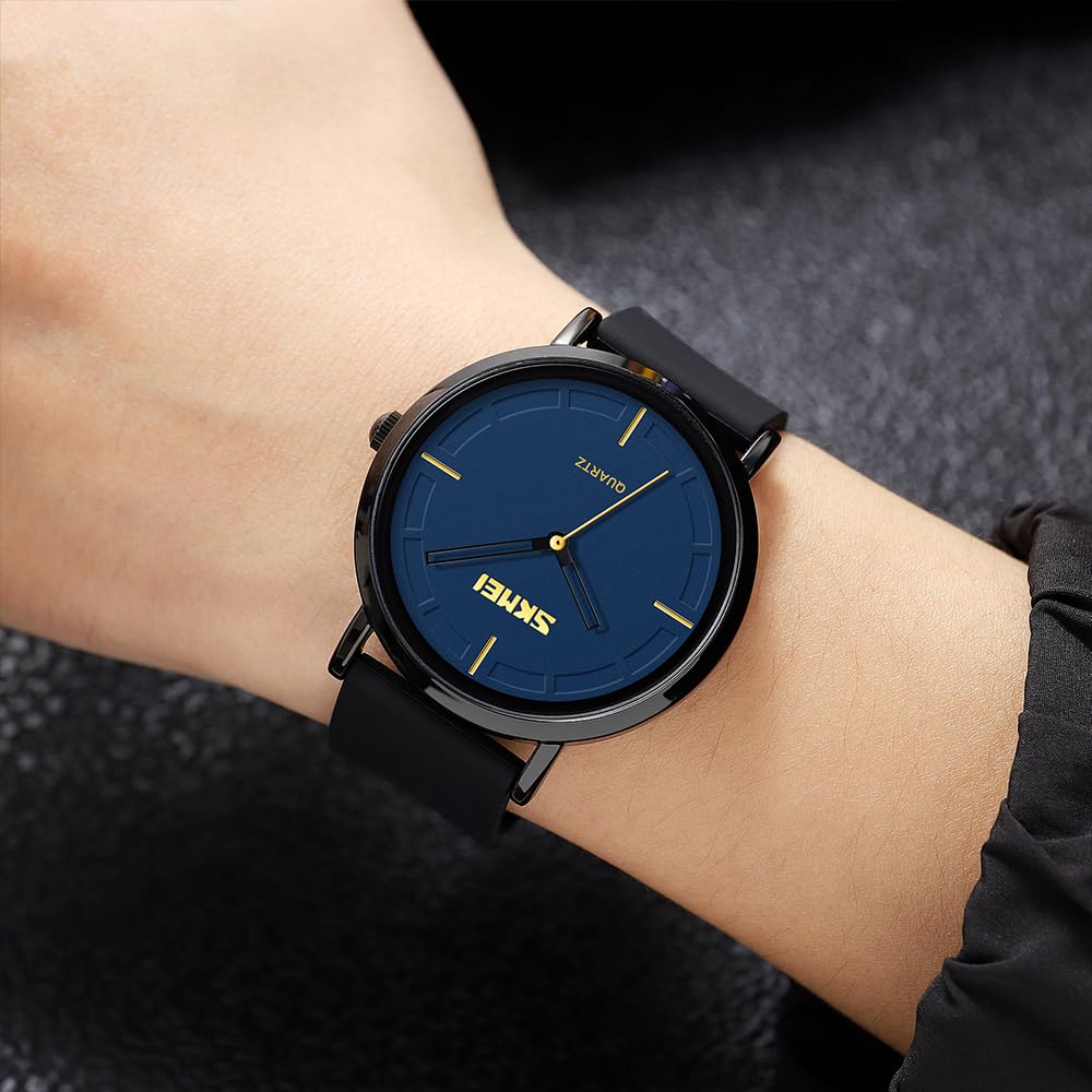 Minimalist Analog Quartz Wristwatch with Soft Silicone Strap and Contrast Dial