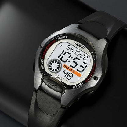 Digital Sports Watch – Red Strap, 50M Water Resistant, Alarm & Stopwatch