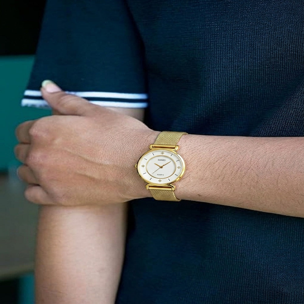 Elegant Analog Wrist Watch with Crystal Accents and Stainless Steel Strap For Women