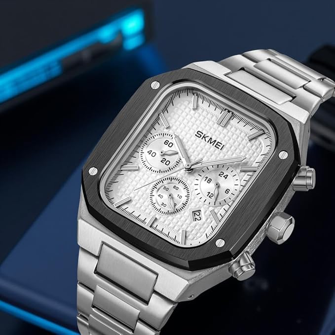 Luxury Chronograph Style Analog Watch for Men with Premium Metal Strap and Bold Designer Dial