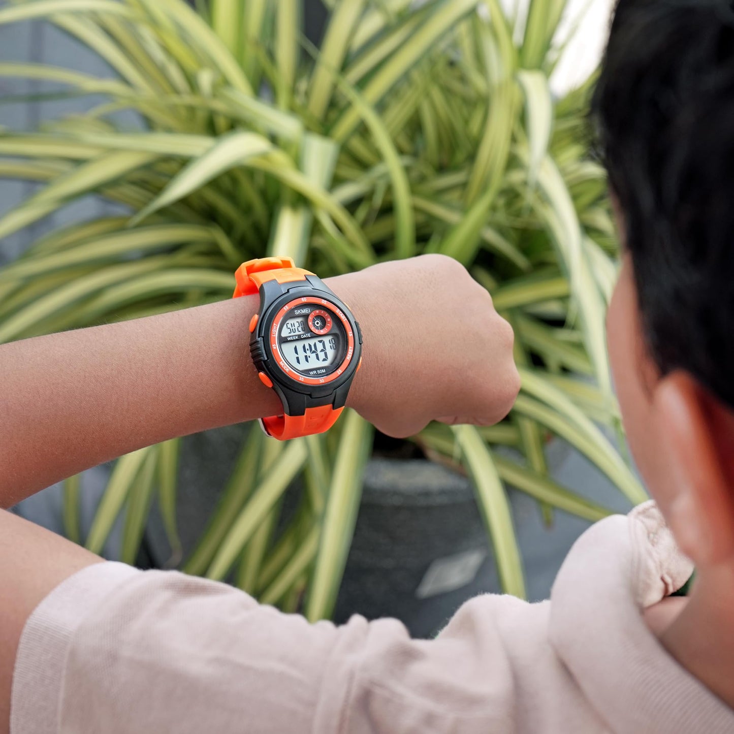 Digital Sports Wrist Watch with Alarm and Chronograph for kids