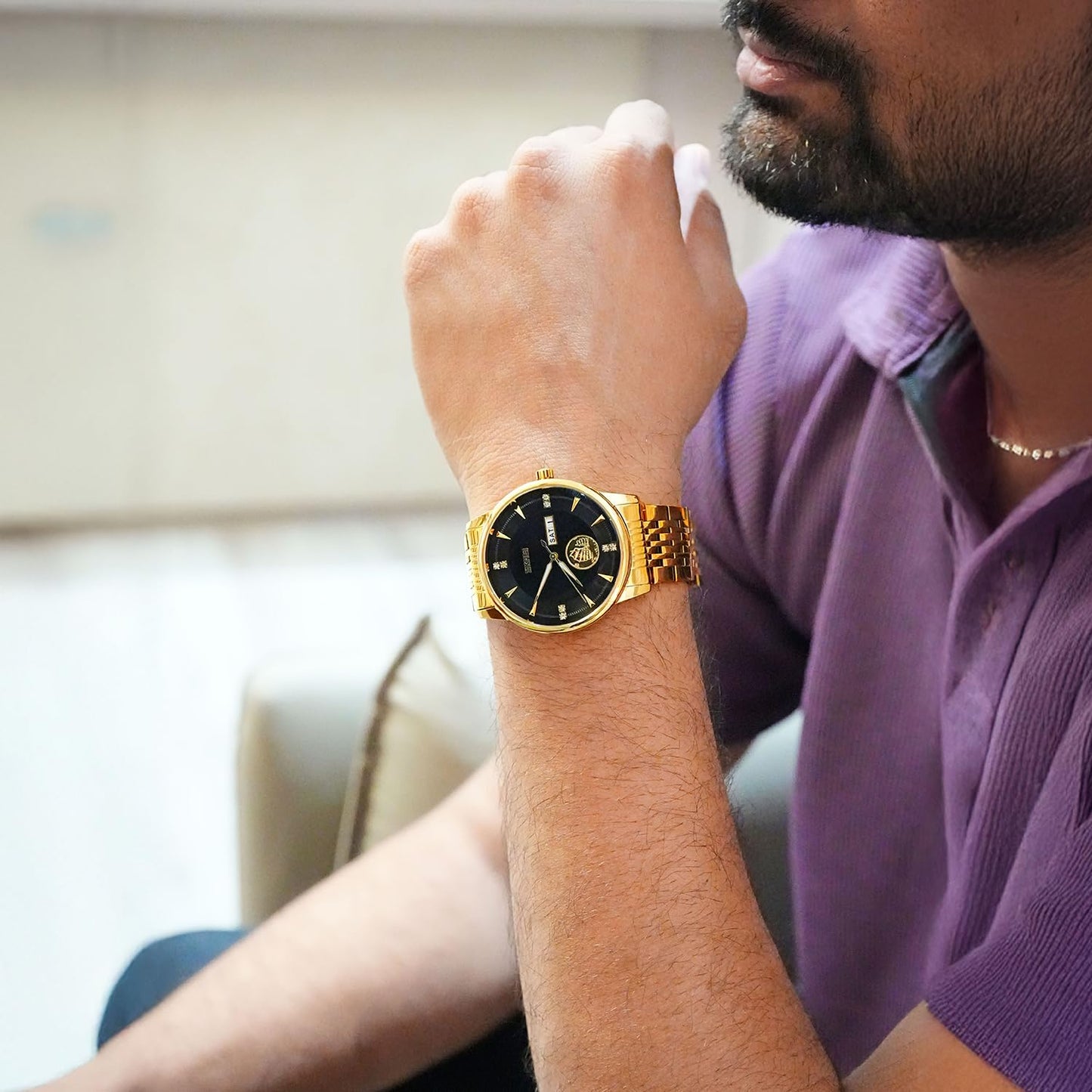 Classic Analog Wrist Watch for men
