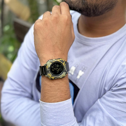 Square Digital Wrist Watch with Metal Strap