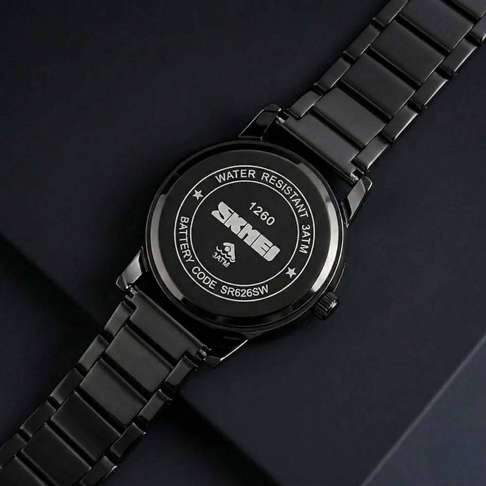 Minimalist Analog Wrist Watch with Mesh Strap and Modern Dial Design For Men
