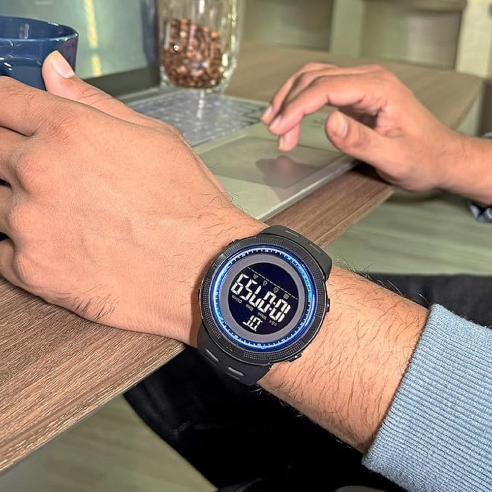 Stealth Outdoor Digital Sports Watch with Rugged Silicone Strap and Multifunction Display