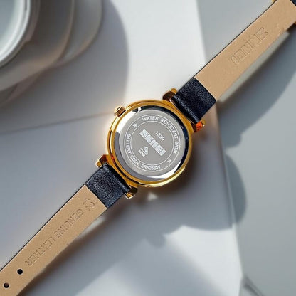 Elegant Analog Wrist Watch with Crystal Accents and Leather Strap For Women