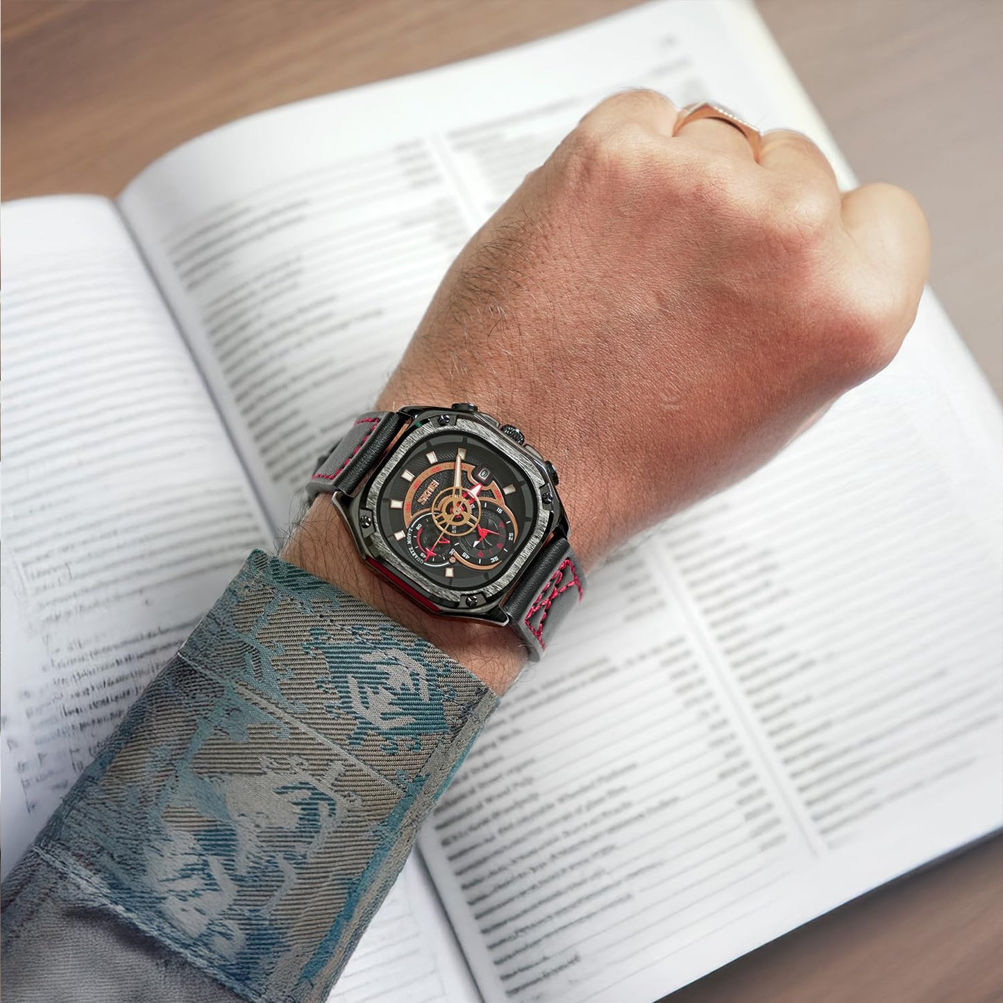 Premium Designer Analog Wrist Watch for men
