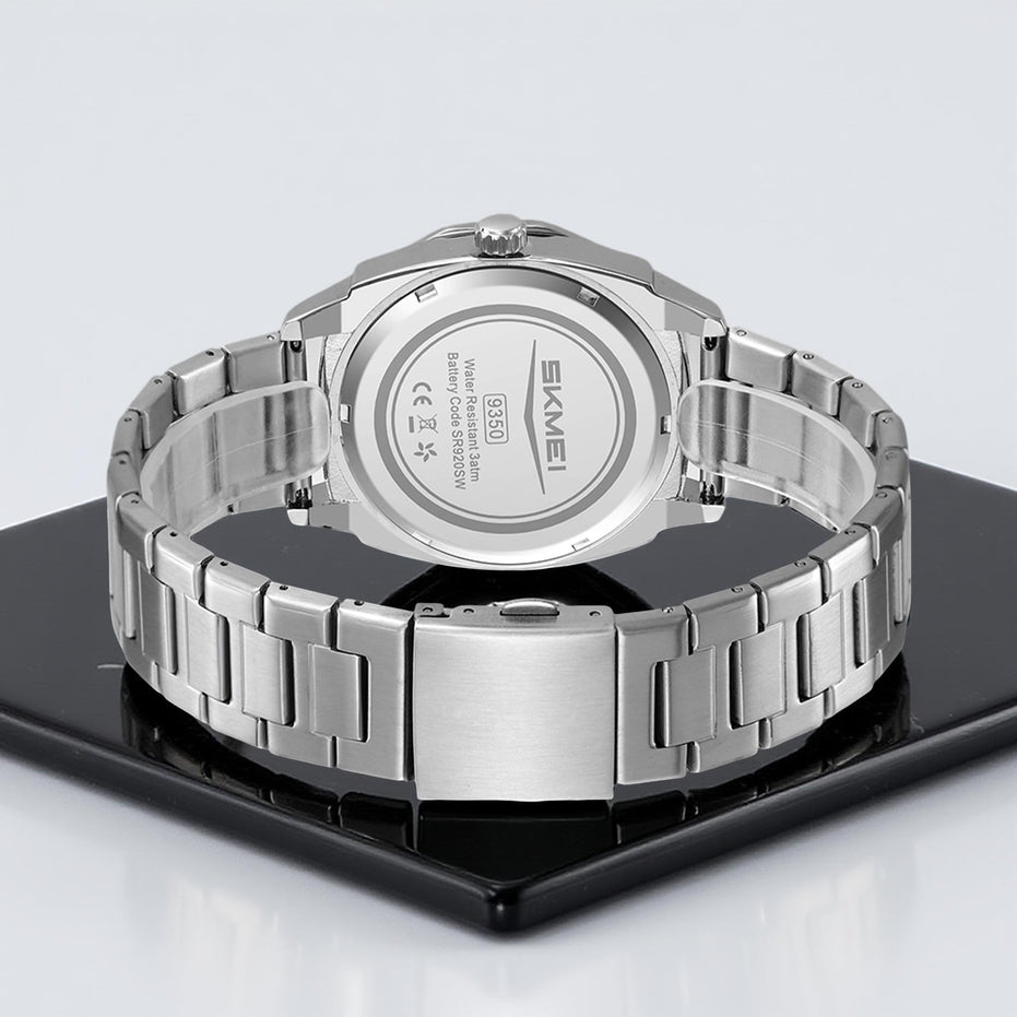 Wrist Watch for Men & Women with Classic Durable Strap and Round Dial for Casual & Formal Wear
