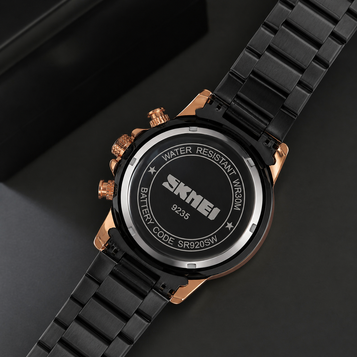 Premium Analog Chronograph Wrist Watch with Metal Strap For Men