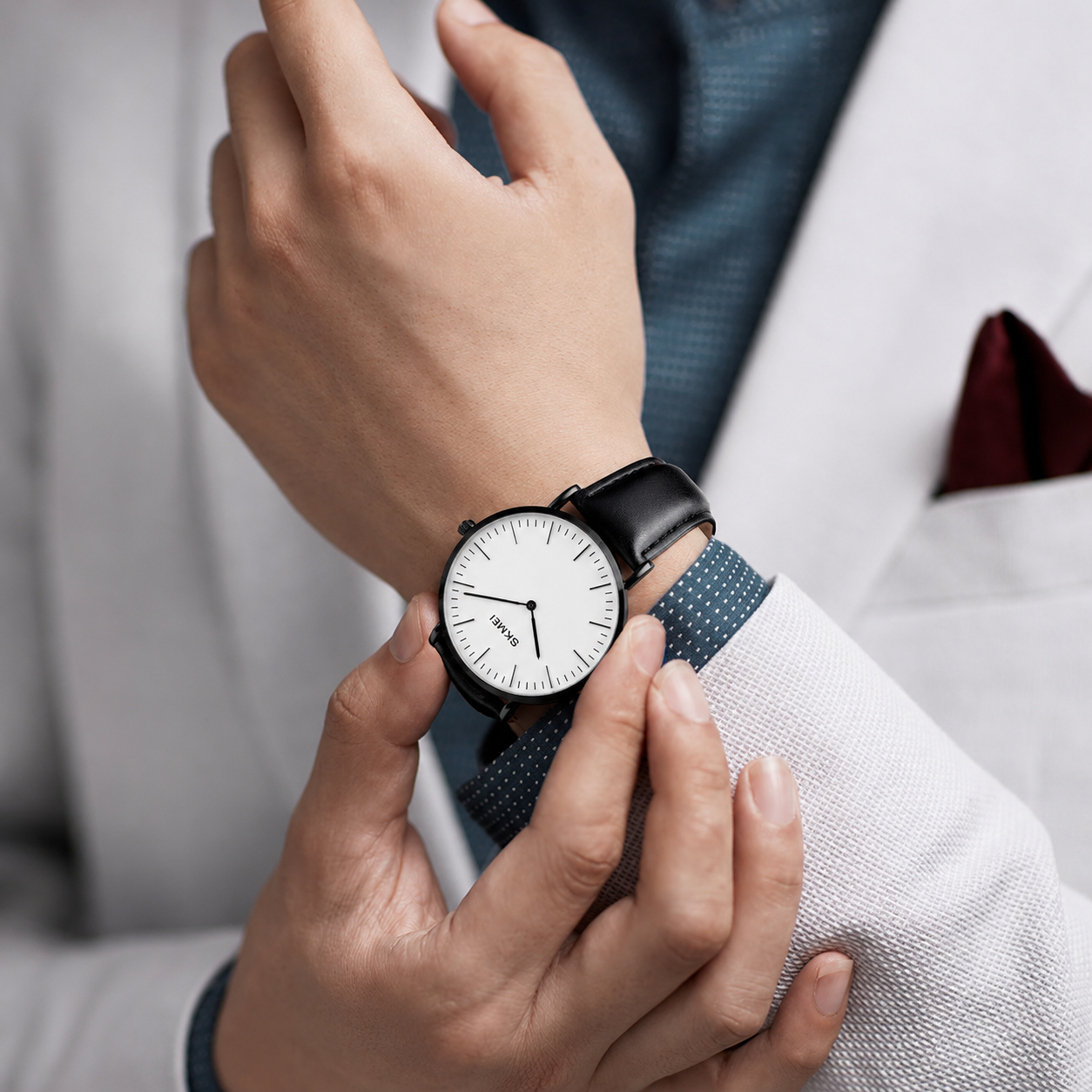Minimal Analog Leather Strap Wrist Watch For Men
